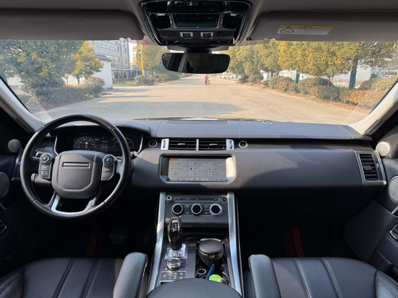 盐城17年路虎揽胜运动7