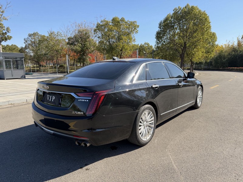 盐城20年凯迪拉克CT64