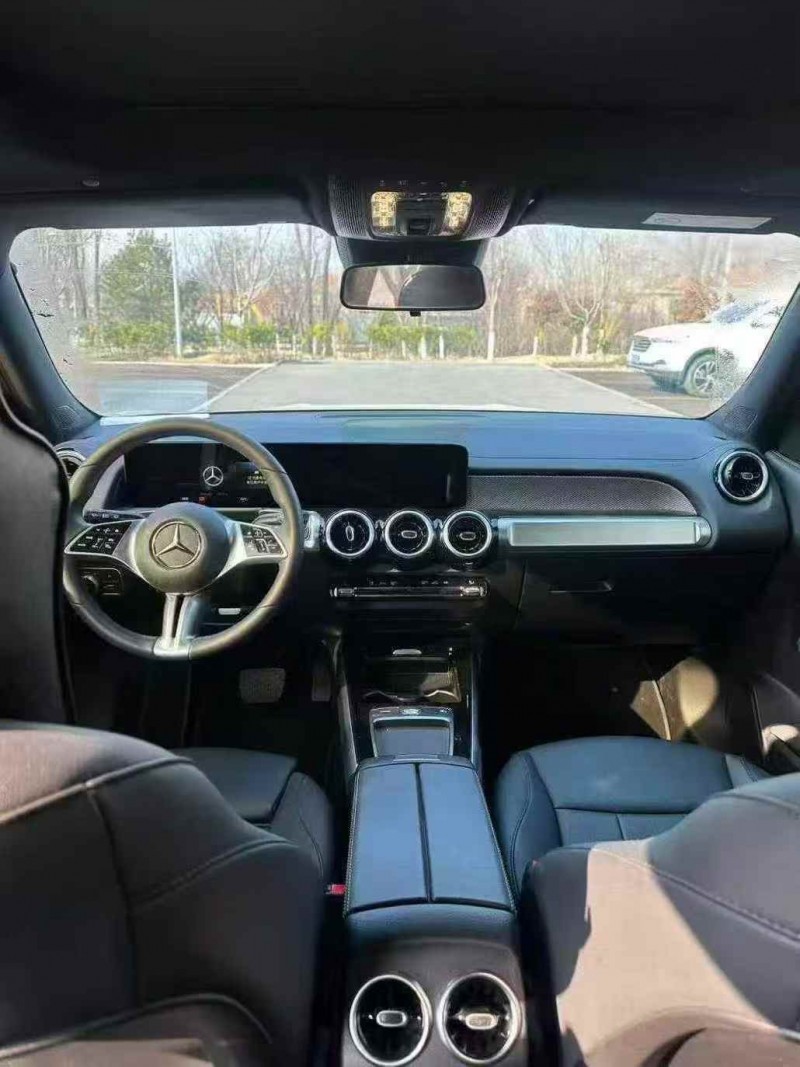 德州23年奔驰GLB6