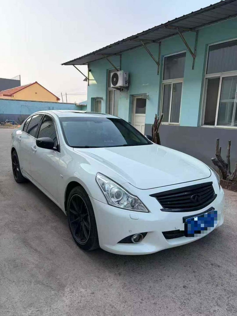 枣庄12年英菲尼迪G252