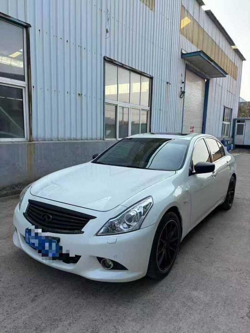 枣庄12年英菲尼迪G253