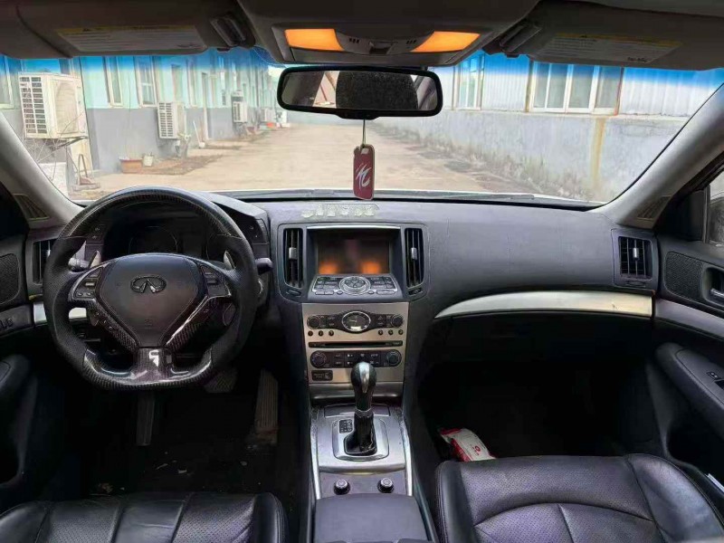 枣庄12年英菲尼迪G255