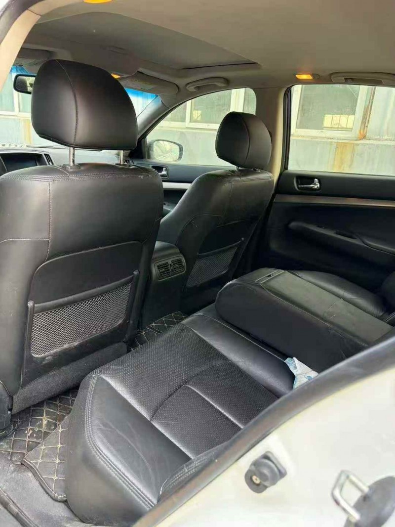 枣庄12年英菲尼迪G256