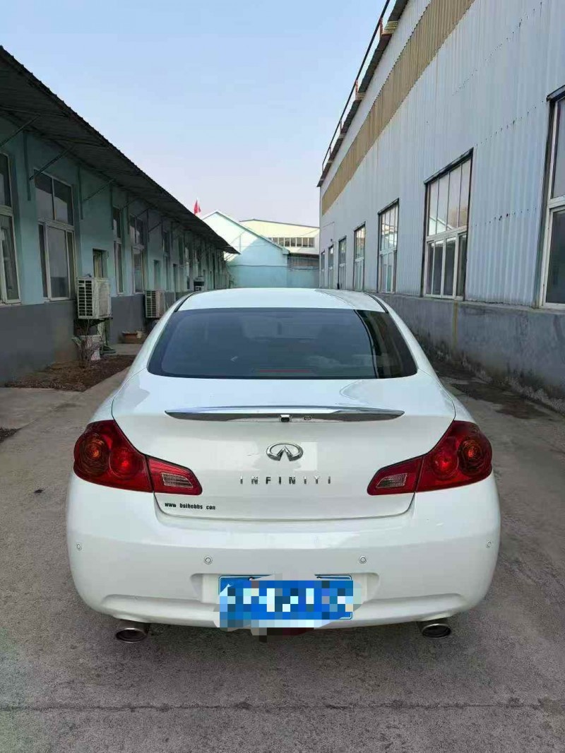 枣庄12年英菲尼迪G259