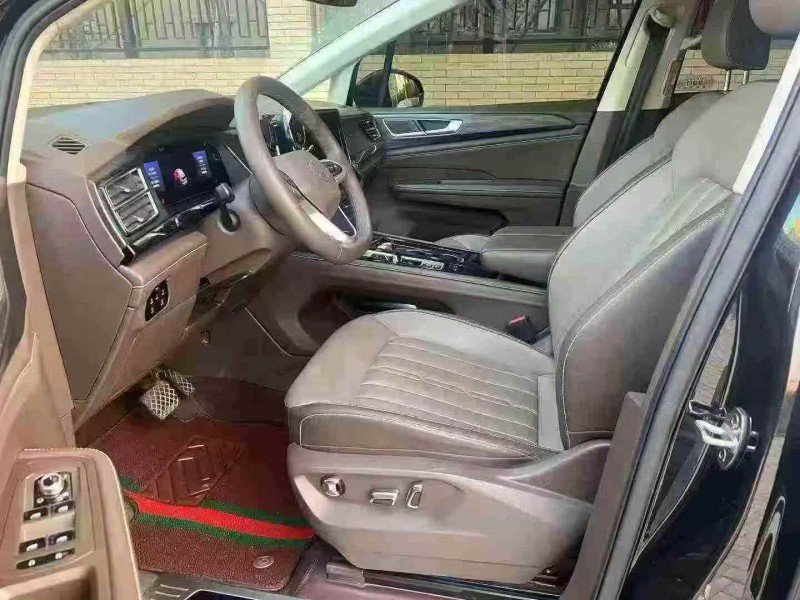 邯郸23年大众威然4