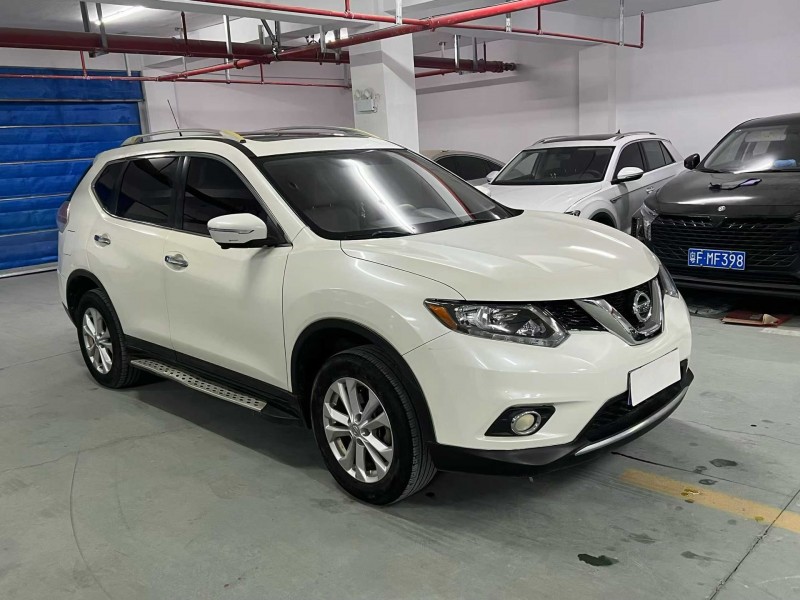 宿迁15年日产奇骏3