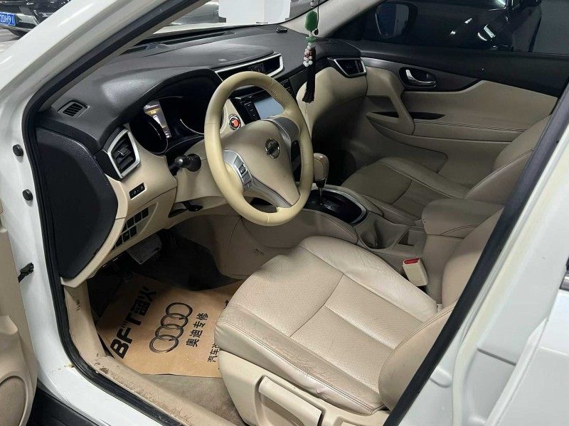 宿迁15年日产奇骏4