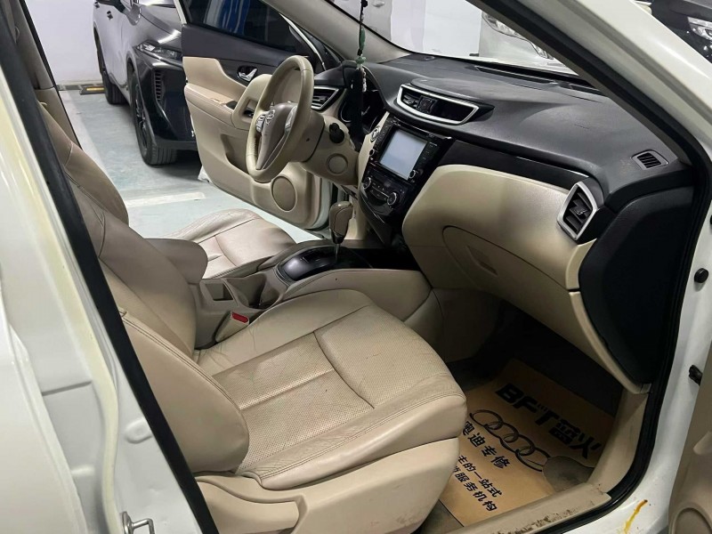 宿迁15年日产奇骏5