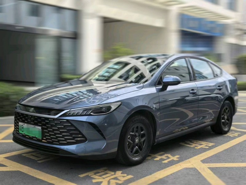 深圳25年比亚迪秦8