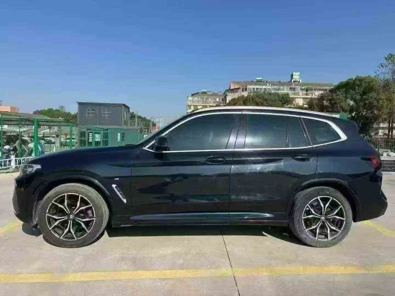 衢州22年宝马X38