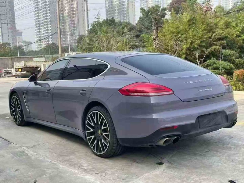 连云港15年保时捷帕拉梅拉8