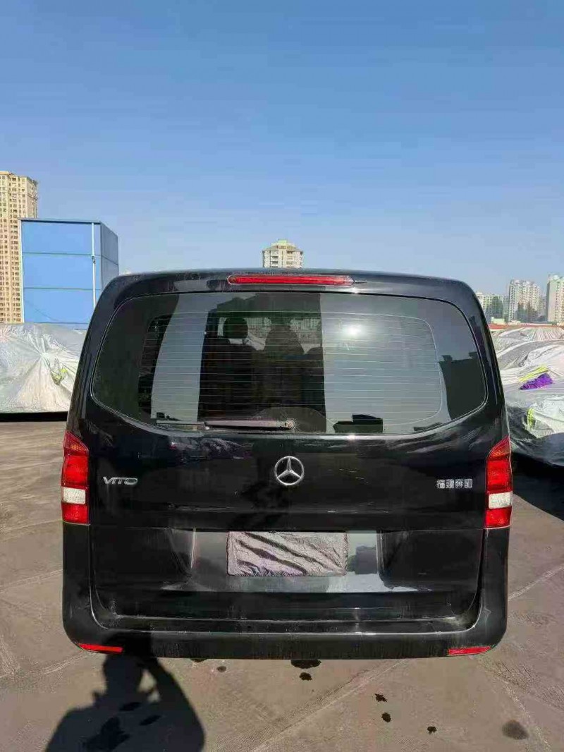 镇江20年奔驰威霆9