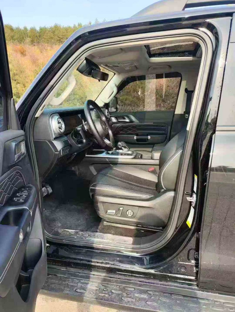 汉中23年长城汽车坦克4