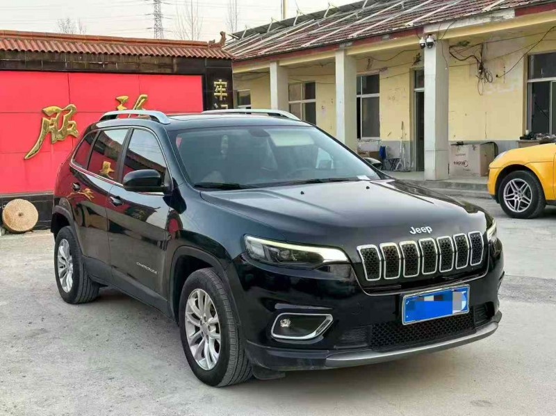 淄博19年Jeep自由光3