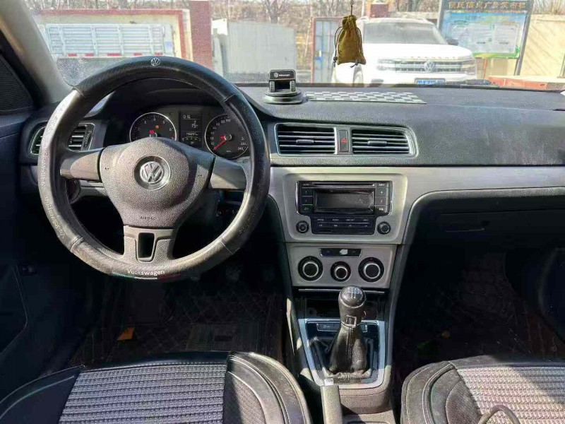 淄博14年大众朗逸6