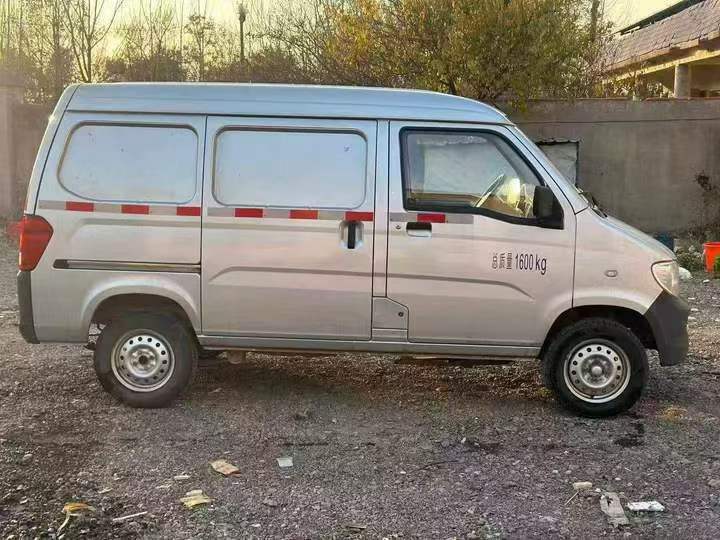 鹤壁22年五菱汽车宏光6