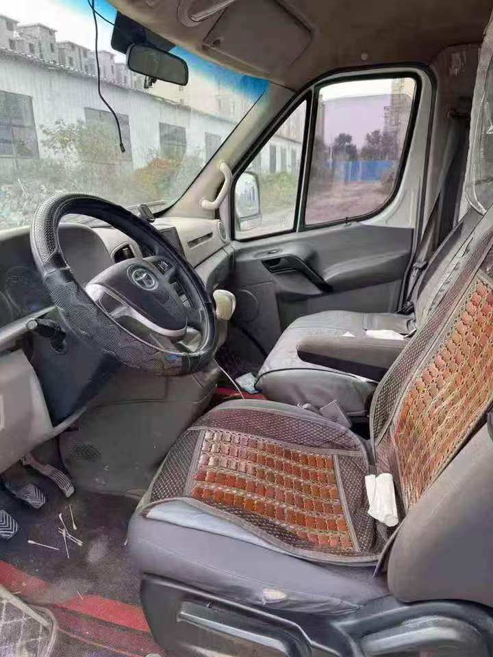 鹤壁19年江淮星锐8