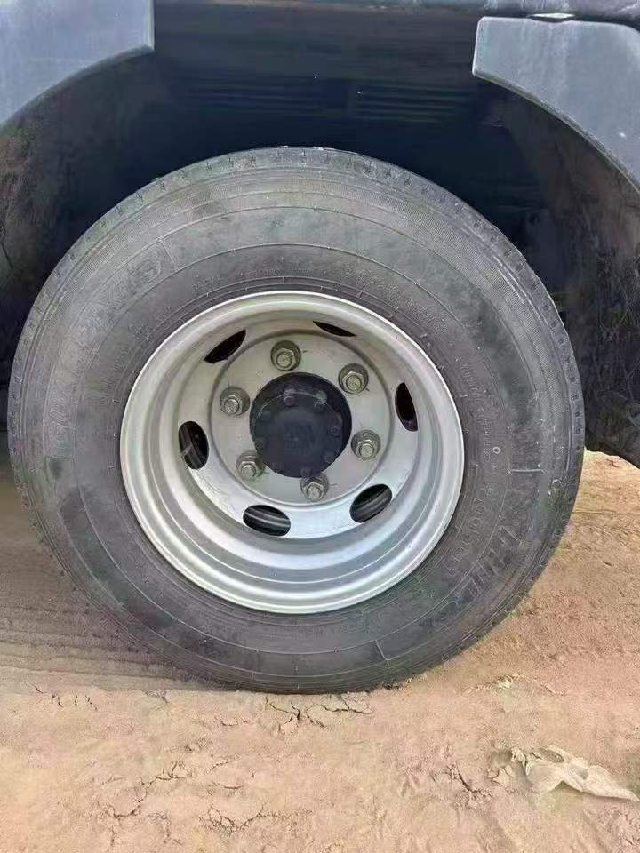 鹤壁23年凯马汽车锐航9