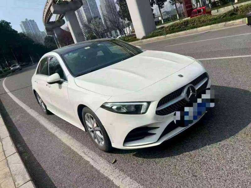 重庆20年奔驰A3