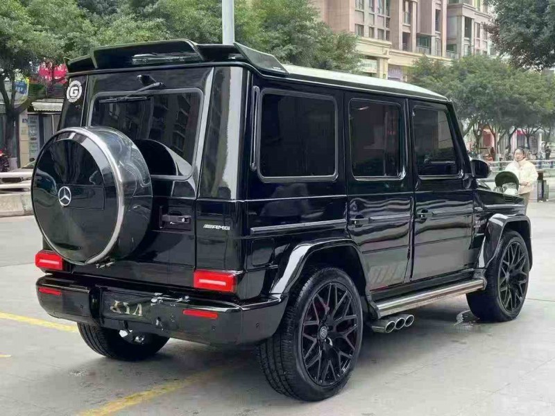 重庆11年奔驰G8