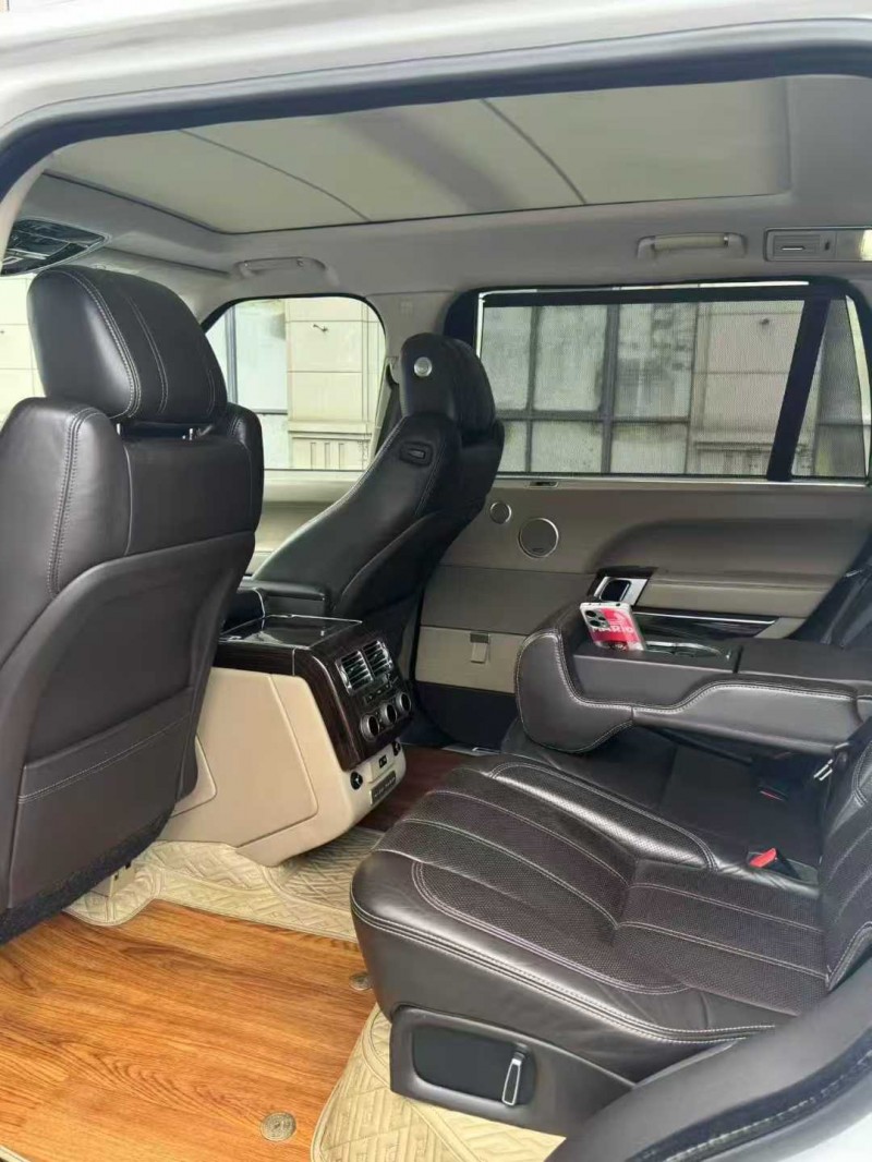 厦门17年路虎揽胜行政5