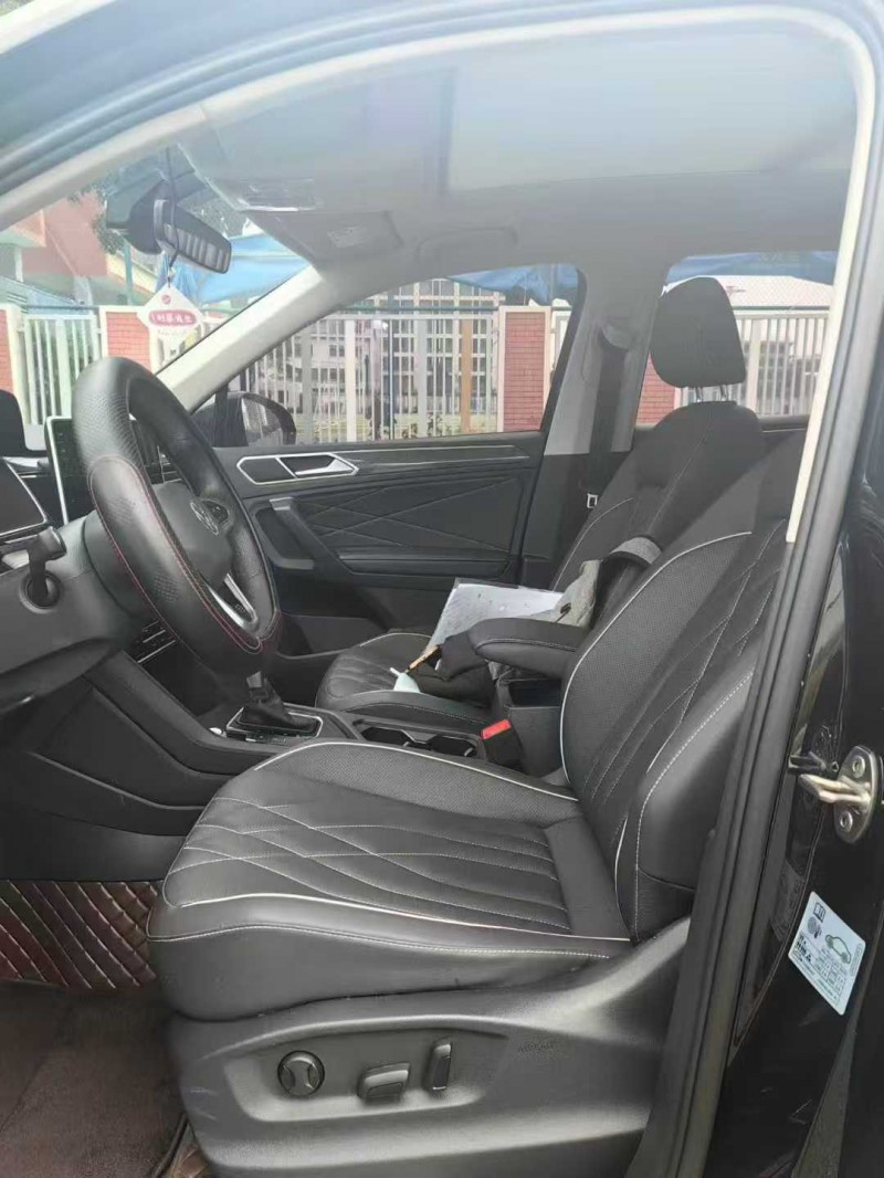 厦门24年大众途观7