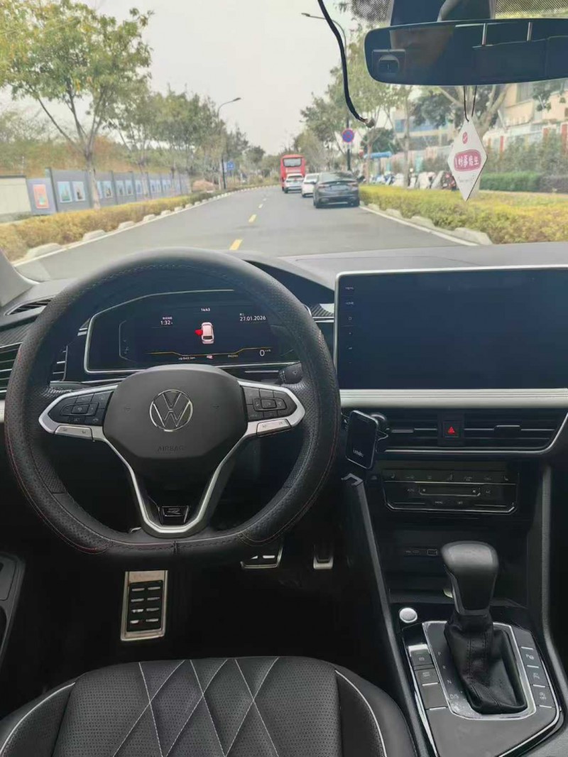 厦门24年大众途观9