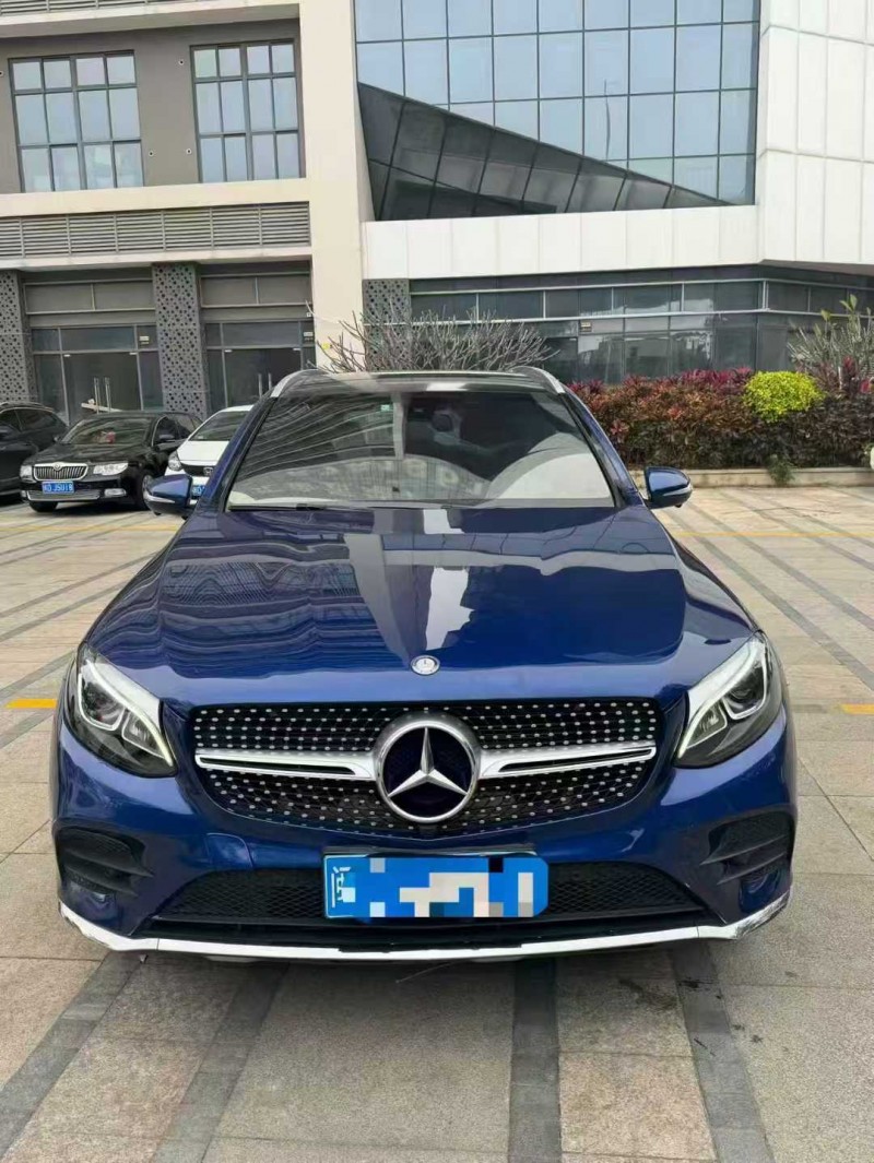 龙岩16年奔驰GLC1