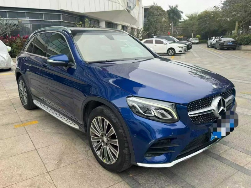 龙岩16年奔驰GLC2