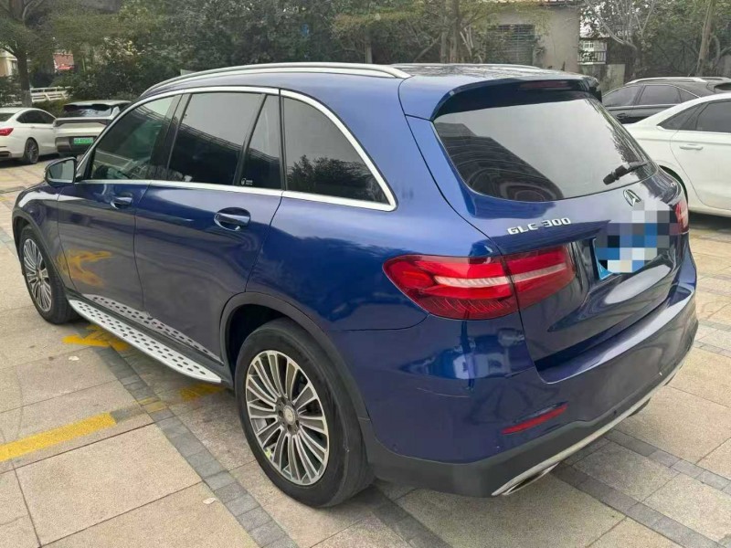 龙岩16年奔驰GLC7