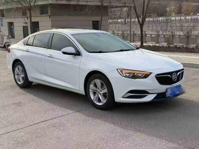 汉中19年别克君威3