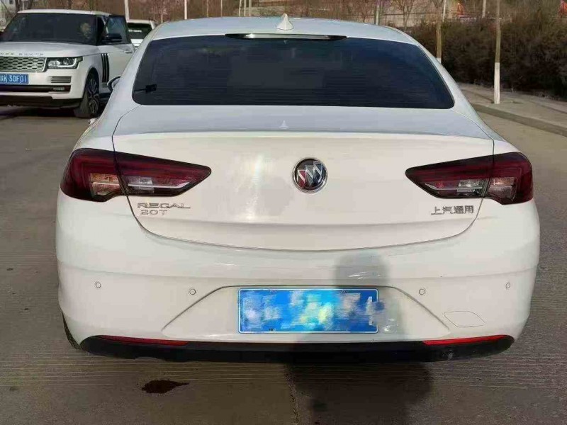 汉中19年别克君威9