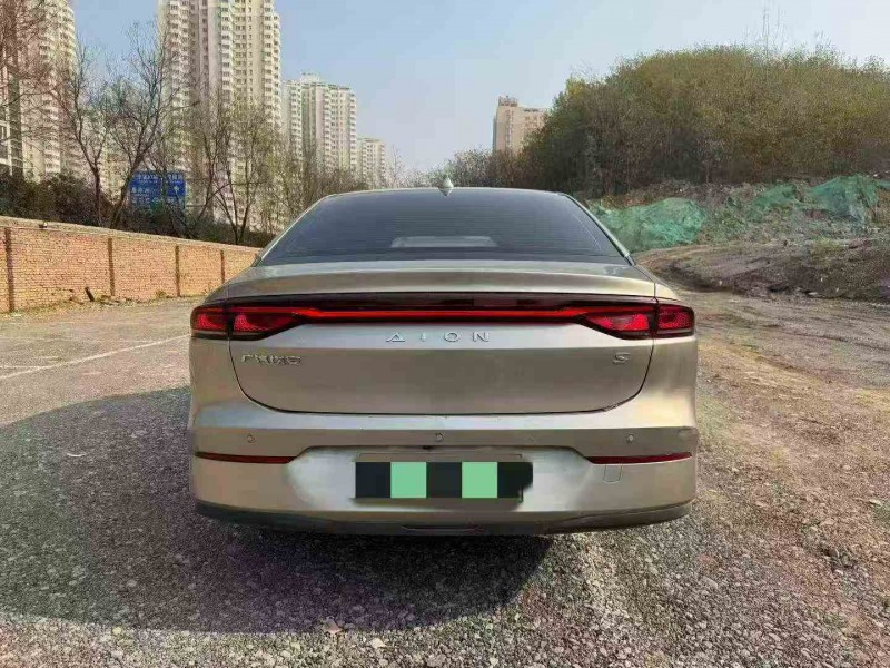 咸阳24年传祺埃安S9