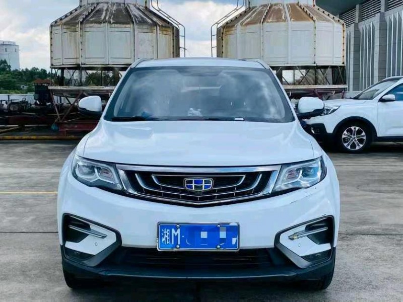 东莞19年吉利博越1