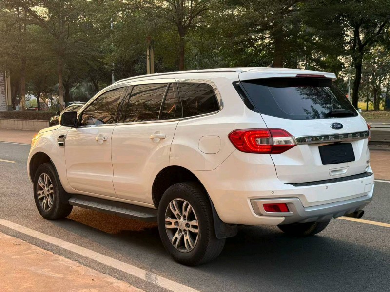 东莞16年福特撼路者9