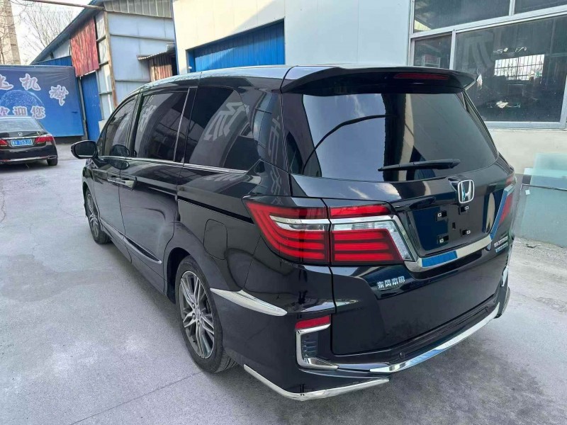 潍坊20年本田艾力绅8