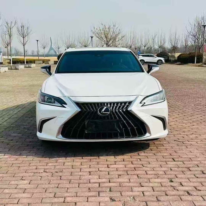 济宁24年雷克萨斯ES1