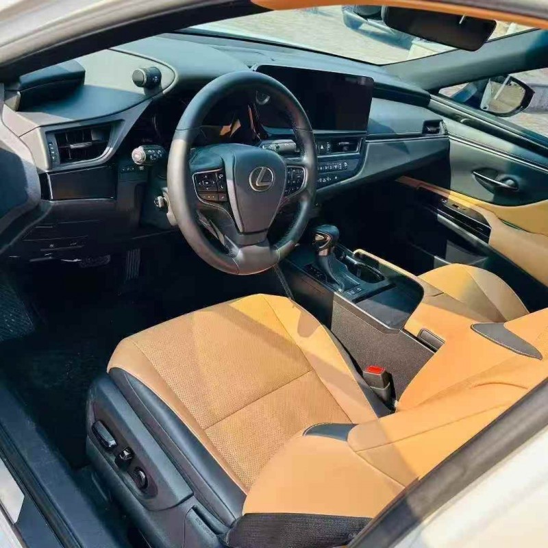 济宁24年雷克萨斯ES4