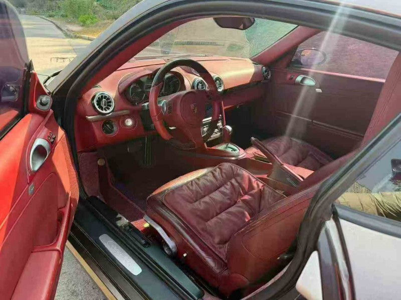 泉州09年保时捷卡曼4