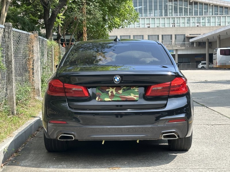 东莞20年宝马5系9