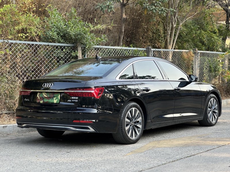 东莞23年奥迪A6L8