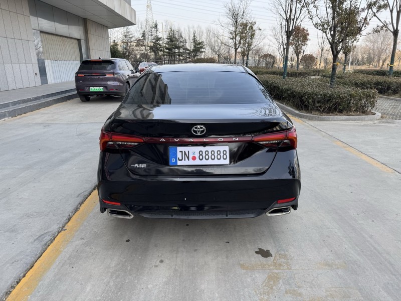 济宁20年丰田亚洲龙9