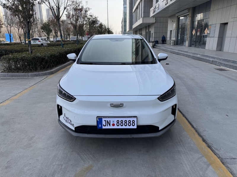 济宁23年吉利几何1