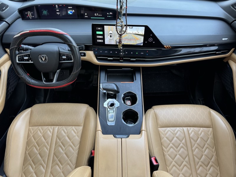 济宁22年长安汽车UNI5