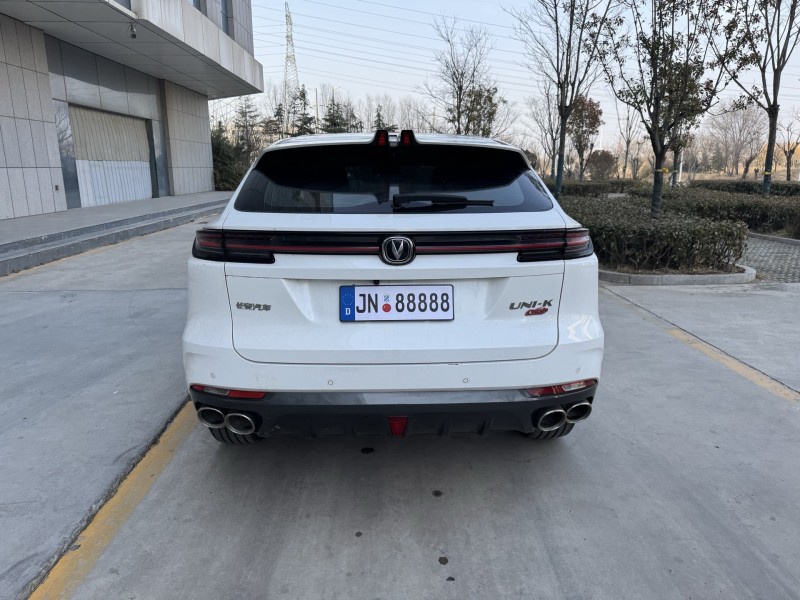 济宁22年长安汽车UNI9