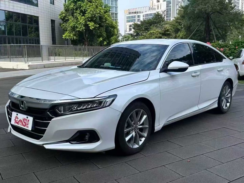 佛山22年本田雅阁3