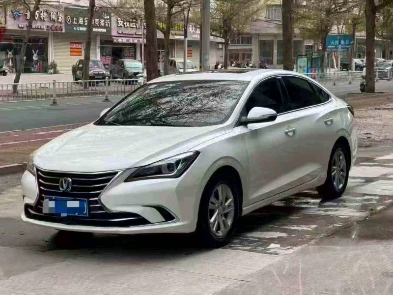 泉州20年长安汽车逸动2