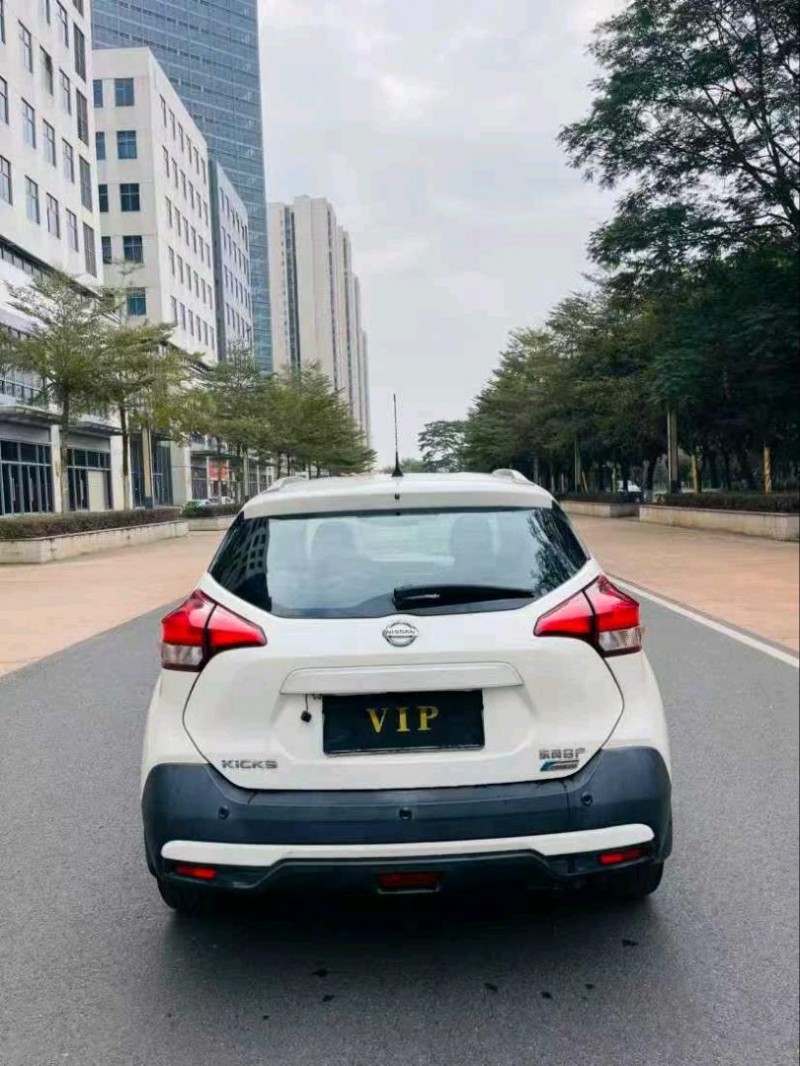 东莞19年日产劲客7