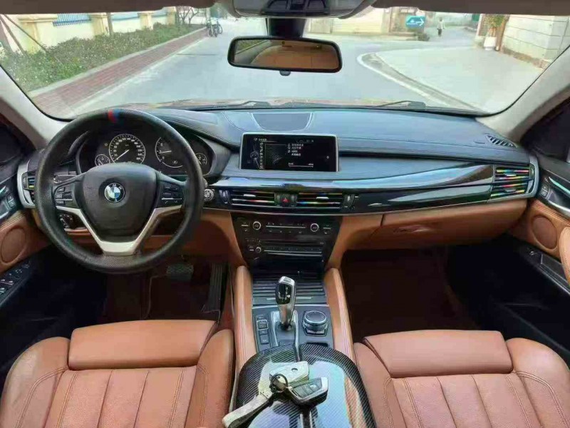 南平16年宝马X68