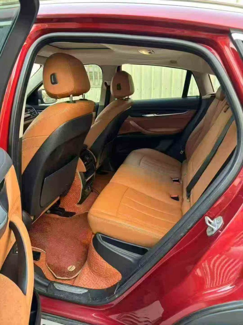 南平16年宝马X69